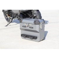 BUMOT Exhaust-Cut Pannier to Straight Rack Adapter